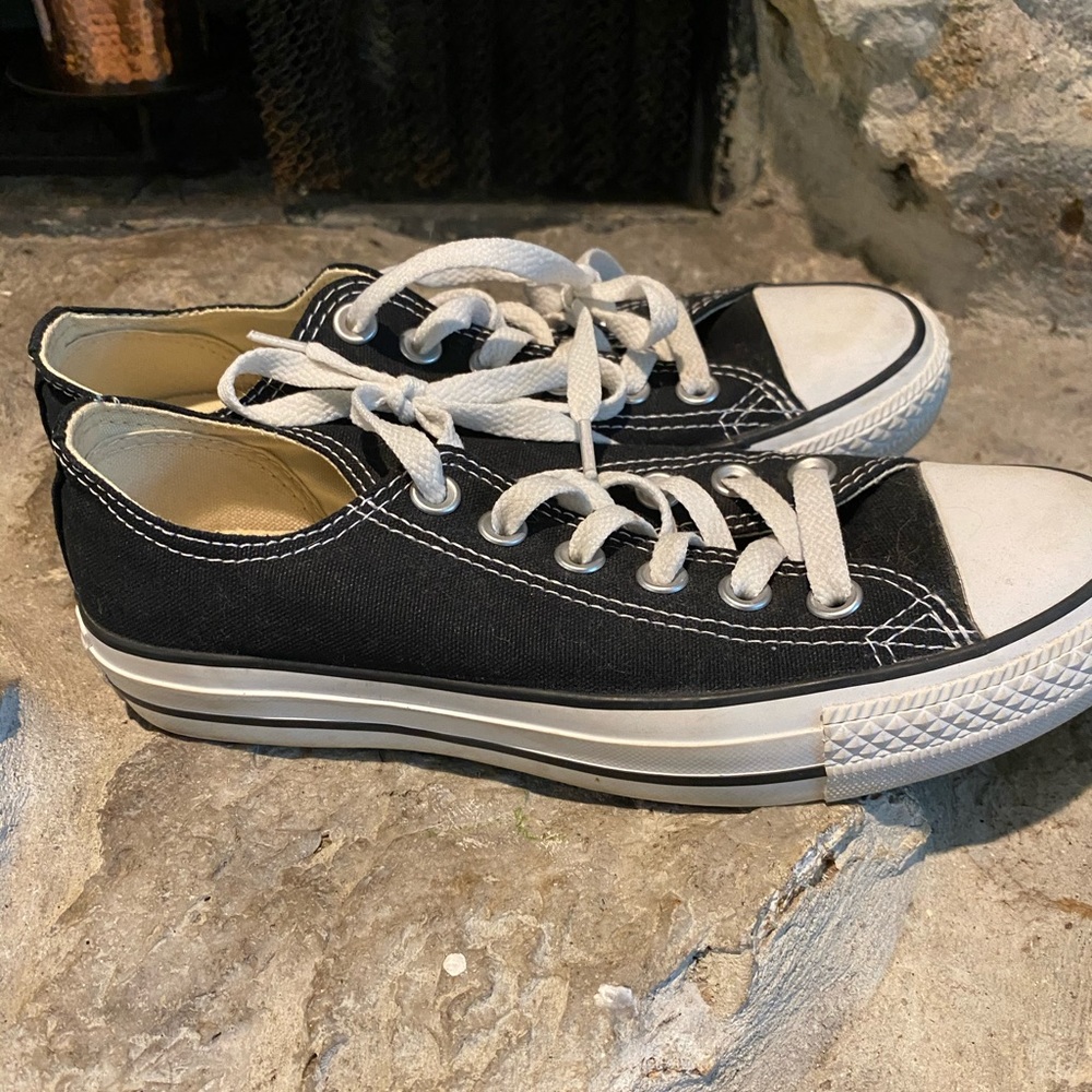 Converse all star shoes